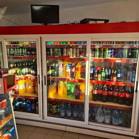 Hotel Safta Hotels Pielestii Kültér fotó
