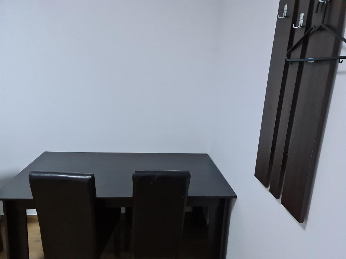 Hotel Safta Hotels Pielestii Kültér fotó