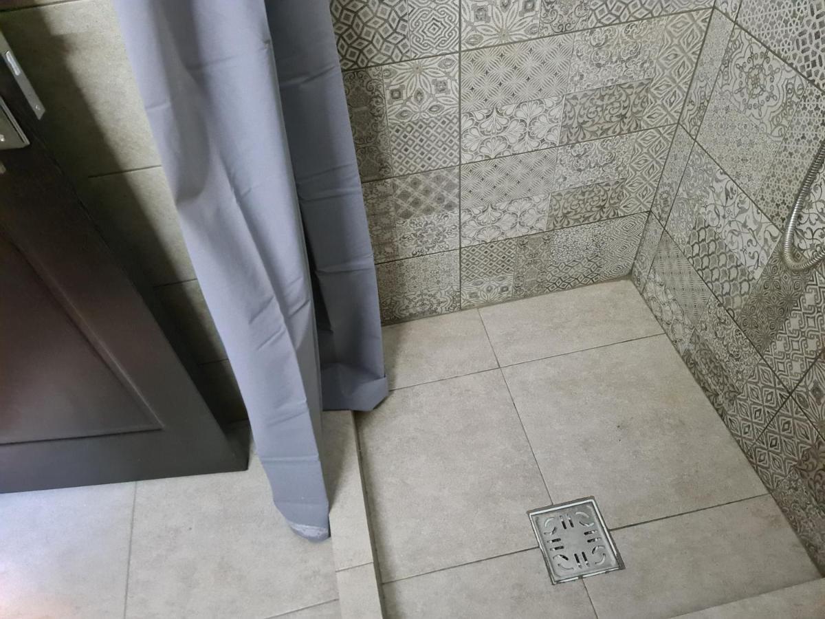 Hotel Safta Hotels Pielestii Kültér fotó